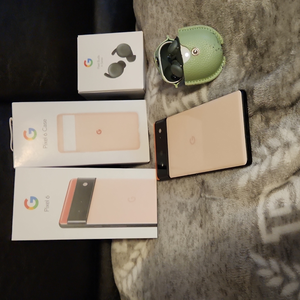 Google Pixel 6 & Pixel Buds A-Series- Unlocked